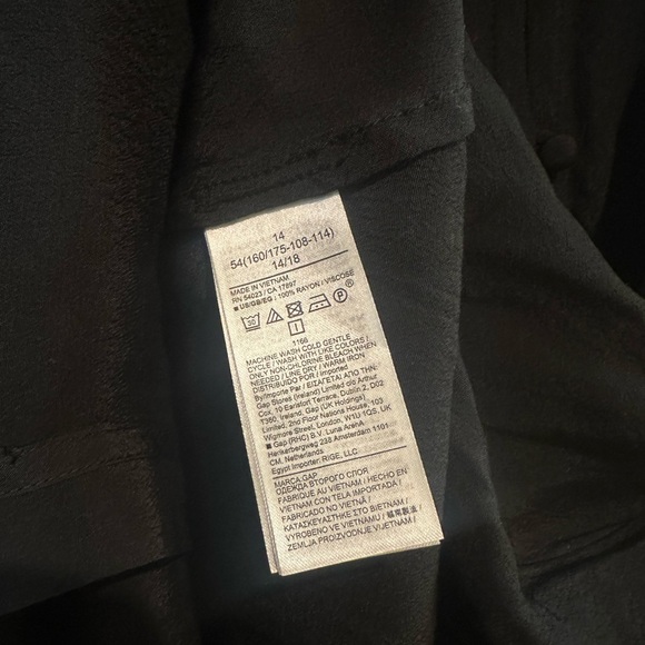 GAP Black Button-Down Dress - Picture 4 of 5